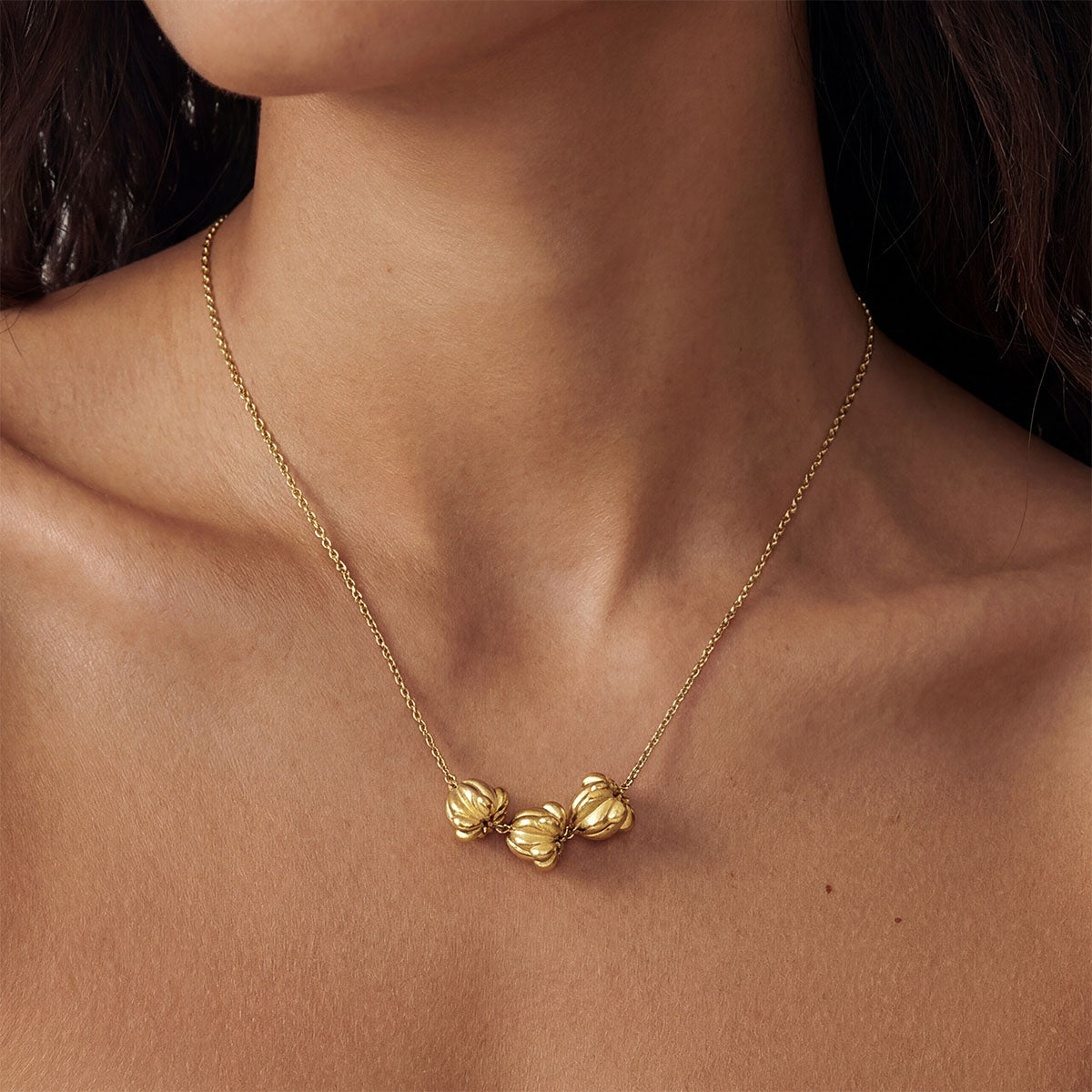 Crown Flower Necklace, Gold