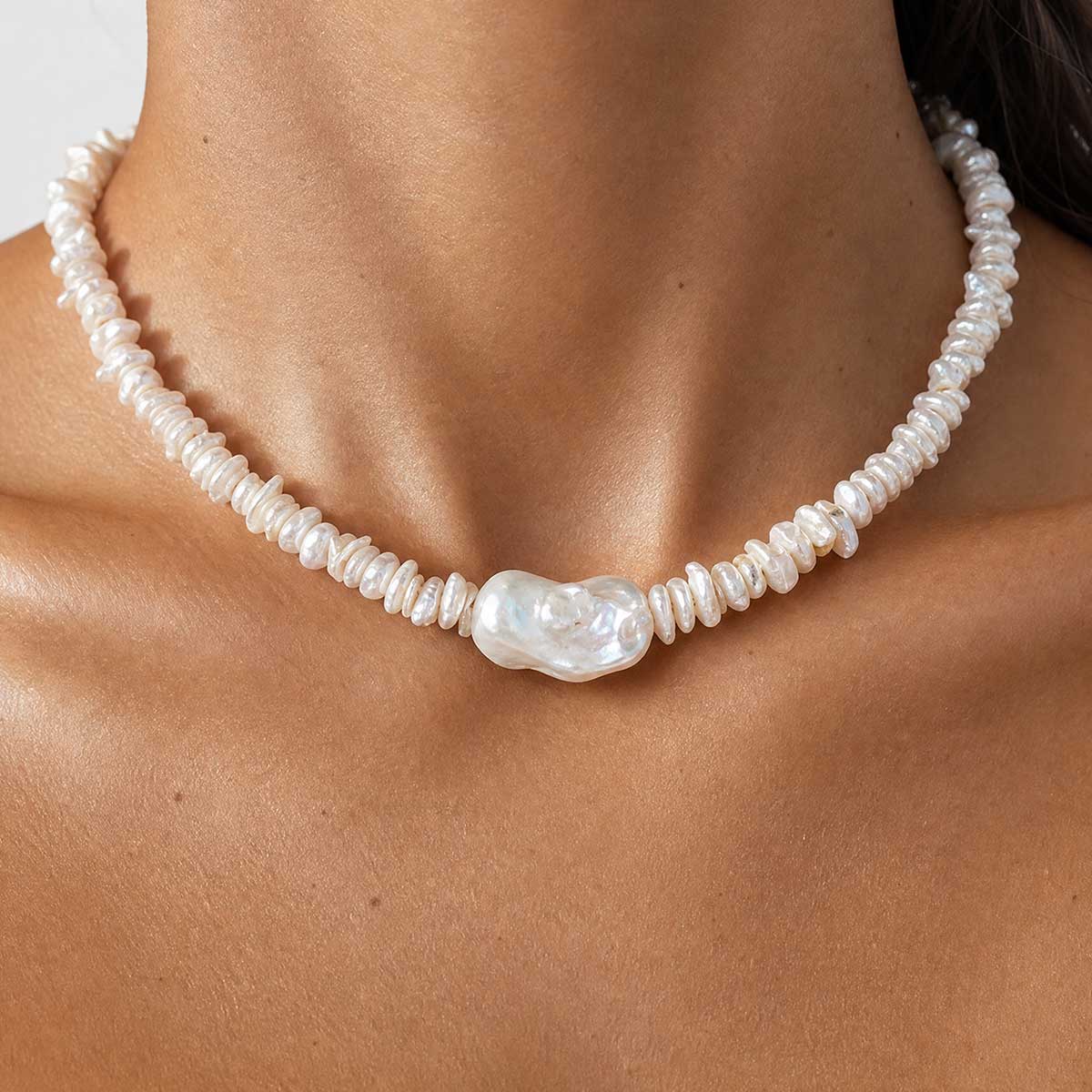 Calypso Pearl Necklace