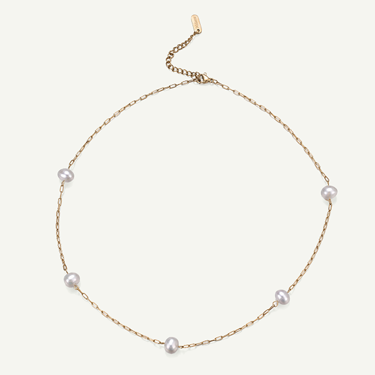 Solana White Pearl Necklace