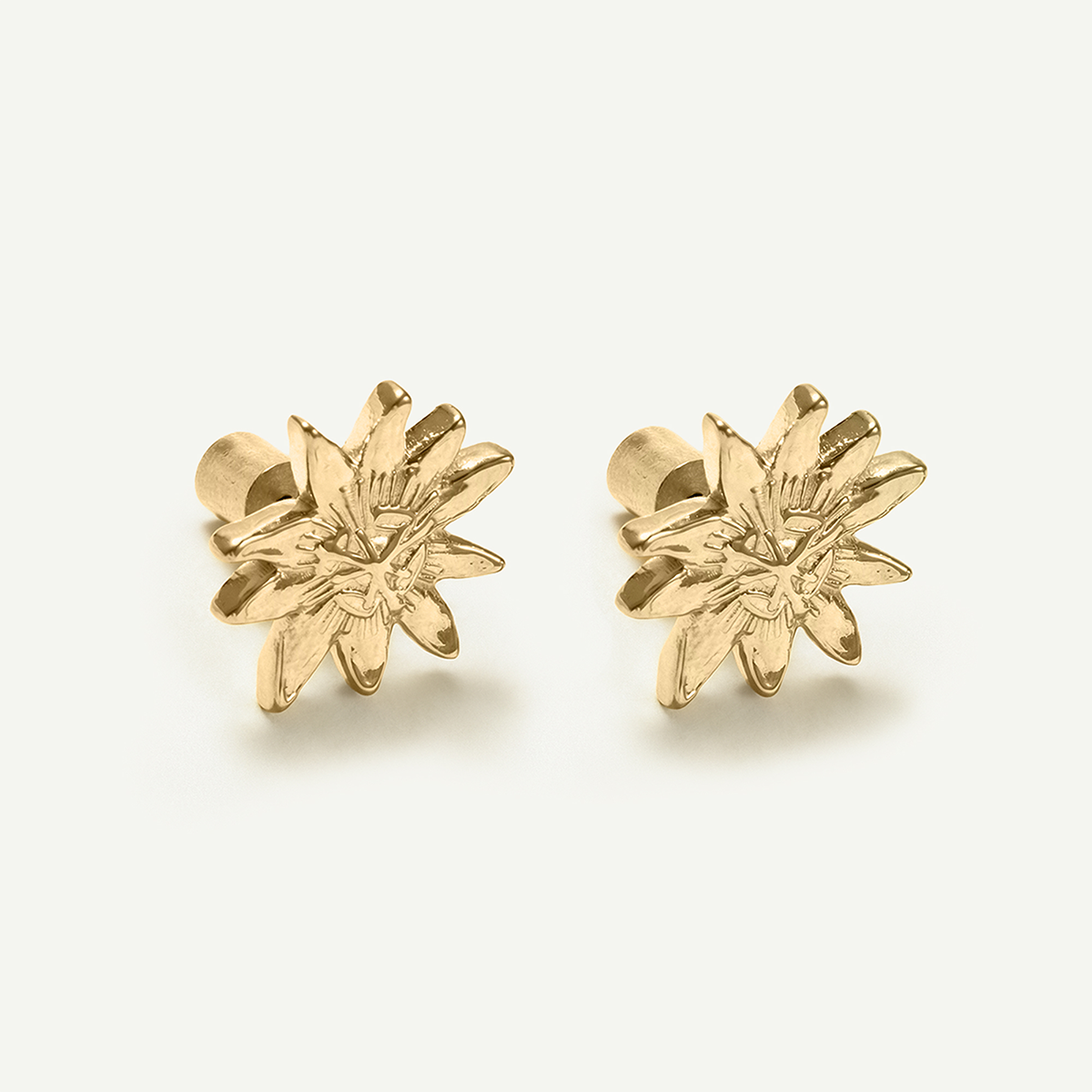 Lilikoi Studs, Gold