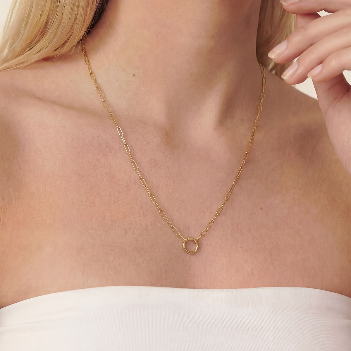 Ashley Mini Necklace