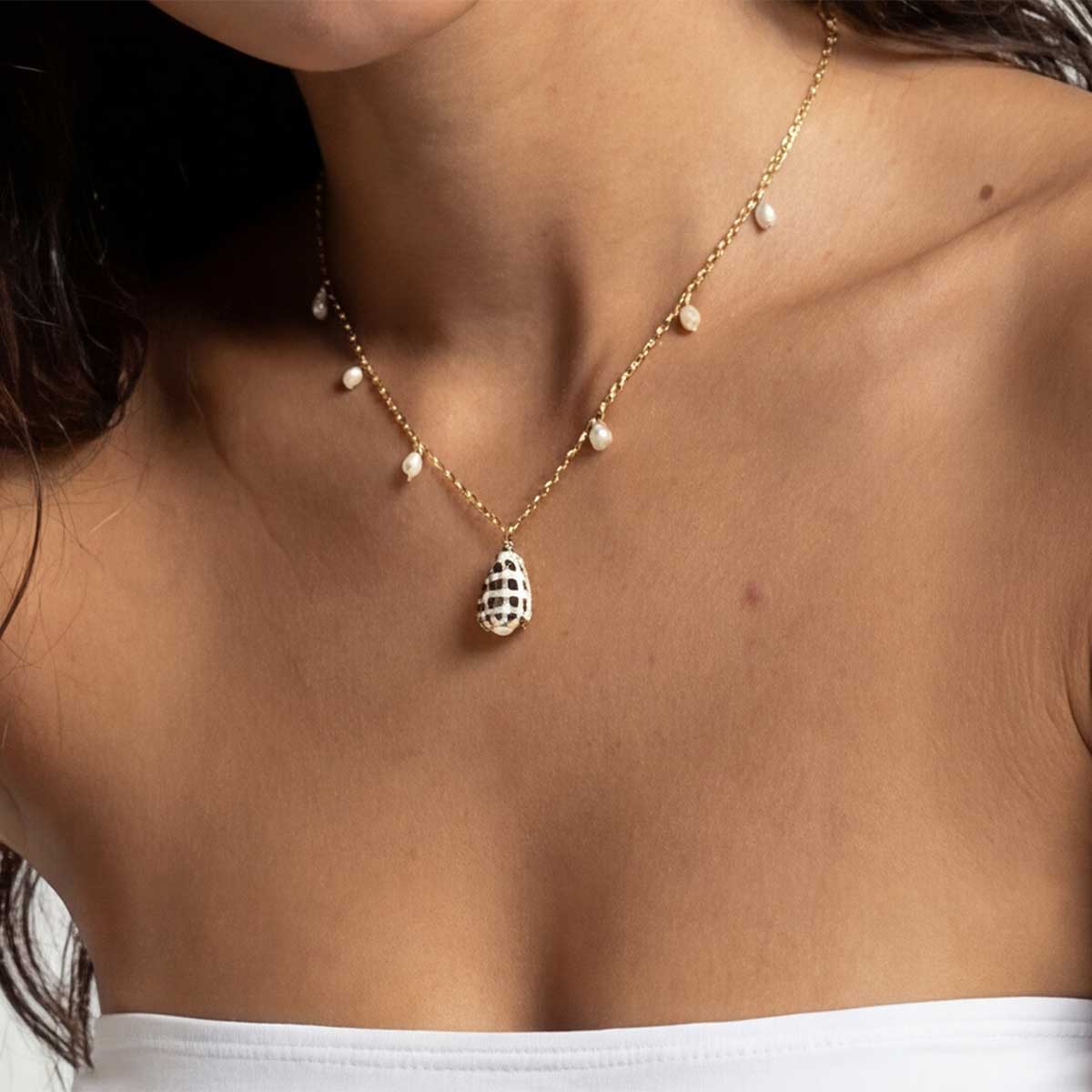 Dainty Hebrew Pearl Necklace, Gold