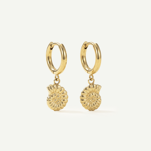 Swirl Shell Huggies, Gold
