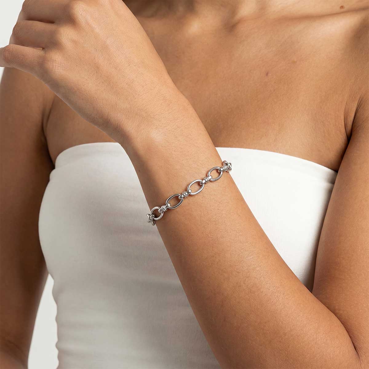 Barbed and Oval Chain Bracelet