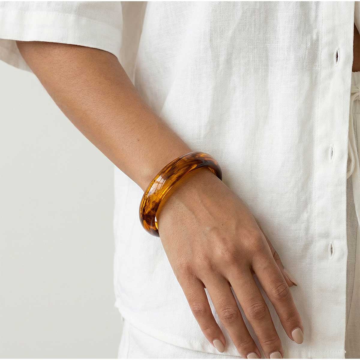 Medium Brown Resin Bangle