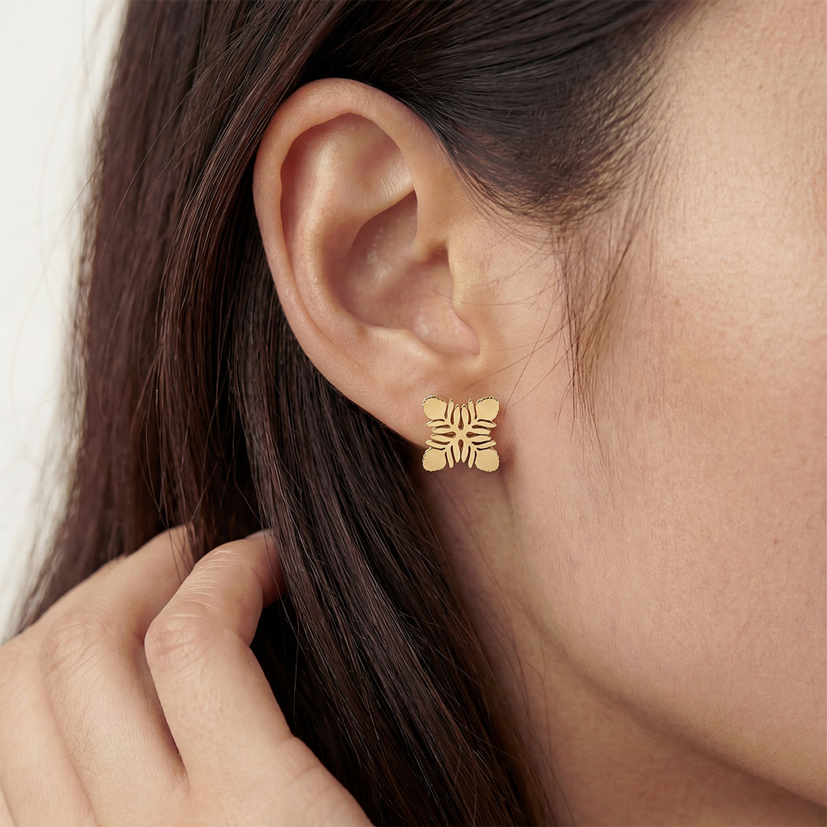 Leafy Protea Studs, Gold