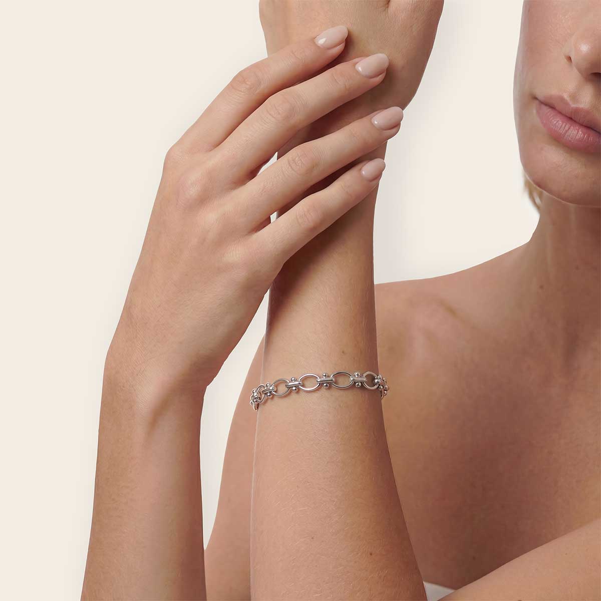 Rounded Square Thick Chain Bracelet