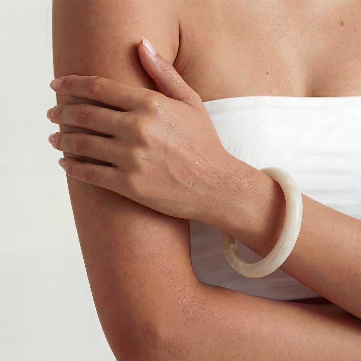 Medium Cream Resin Bangle