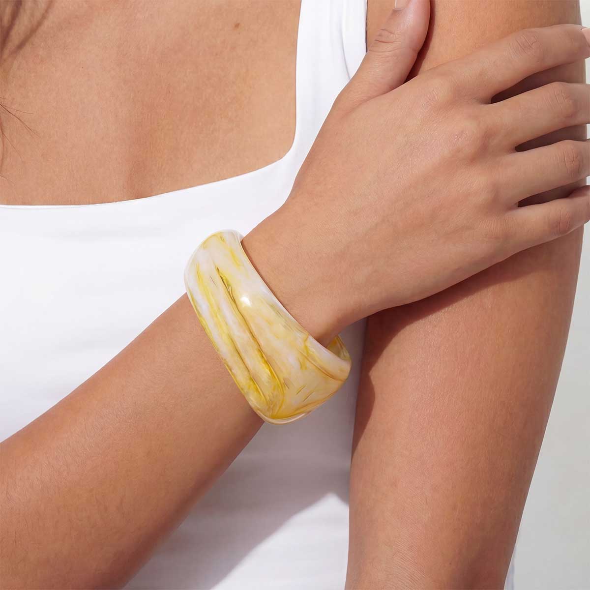 Large Cream Yellow Resin Bangle