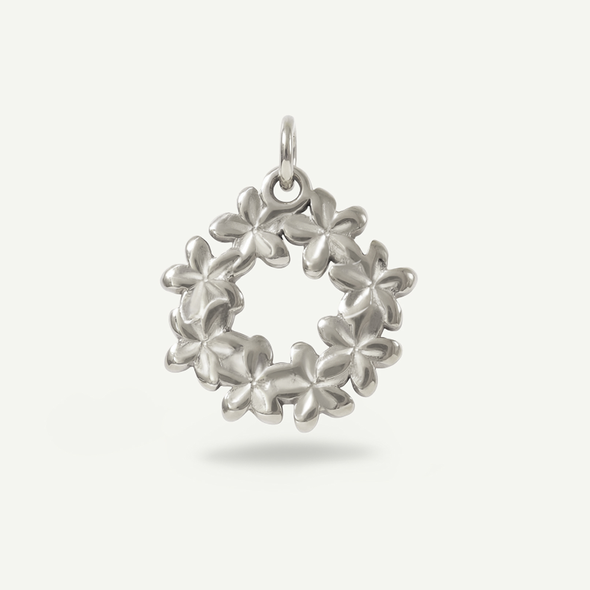 Lei Circle Charm