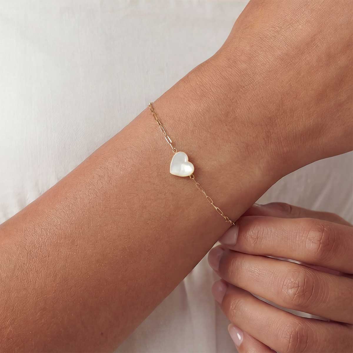 MOP Heart Bracelet, Gold