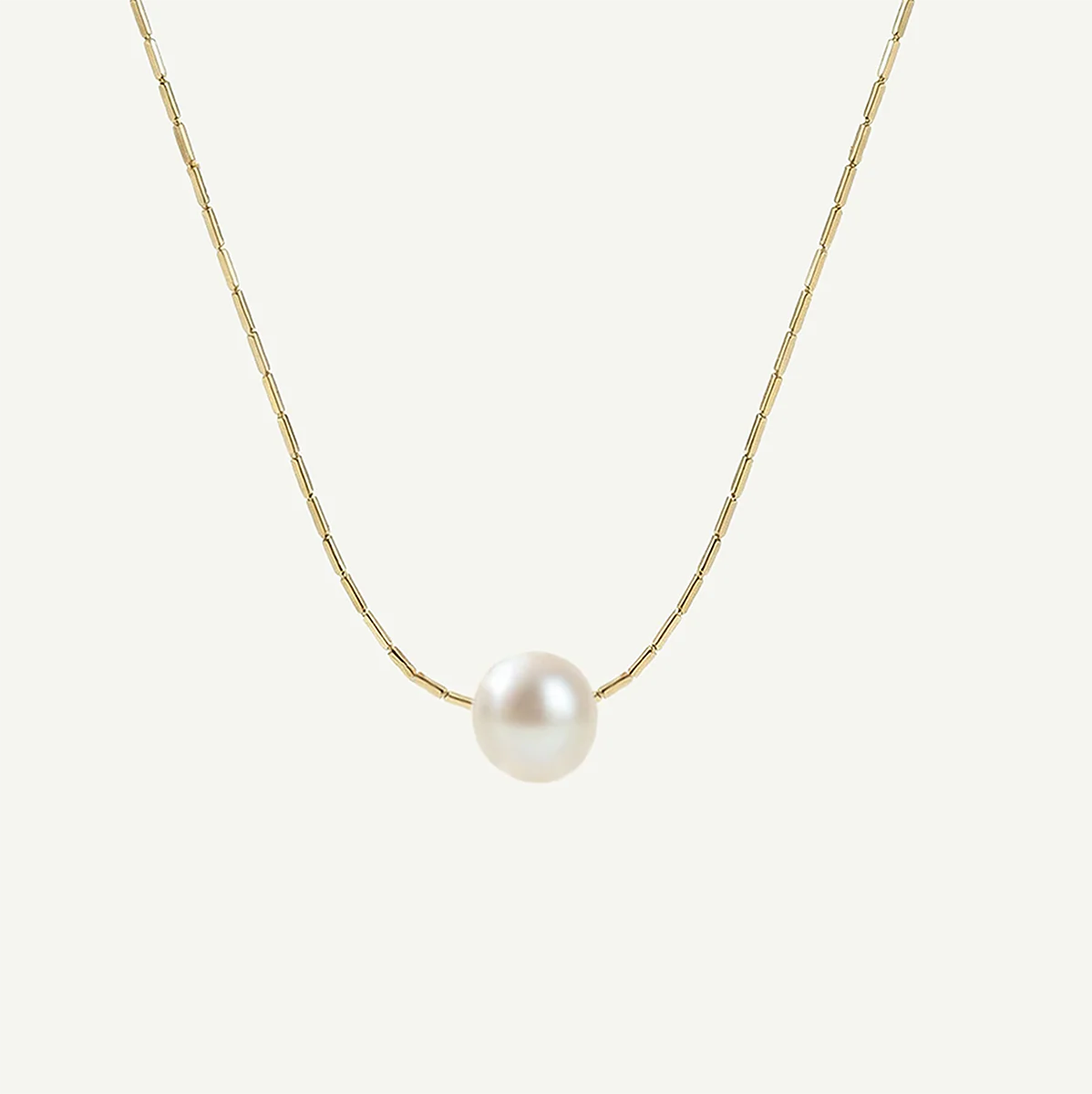 White Pearl Necklace, Gold