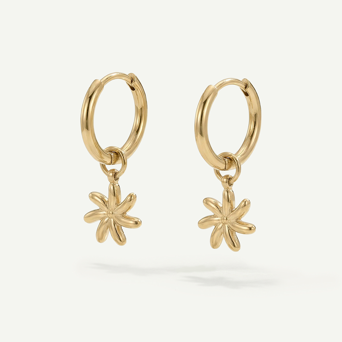 Tiare Huggies, Gold