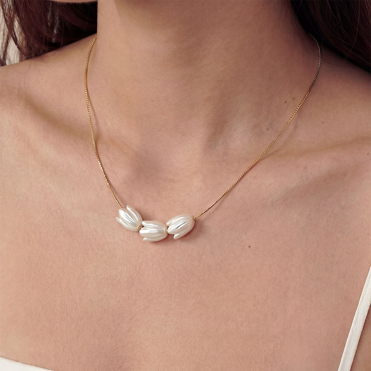 Ekolu Pikake Necklace, Gold