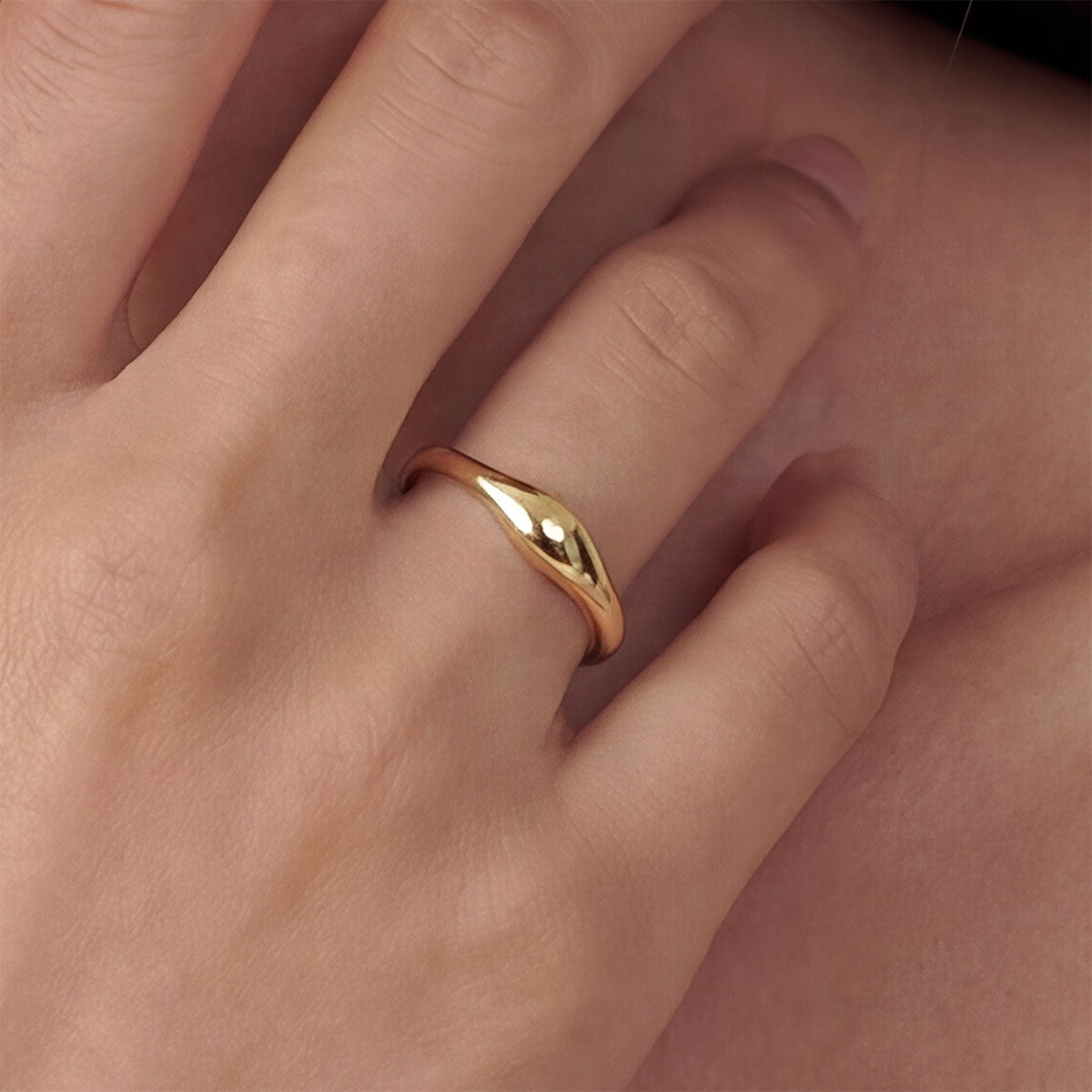 Thick Wavey Ring