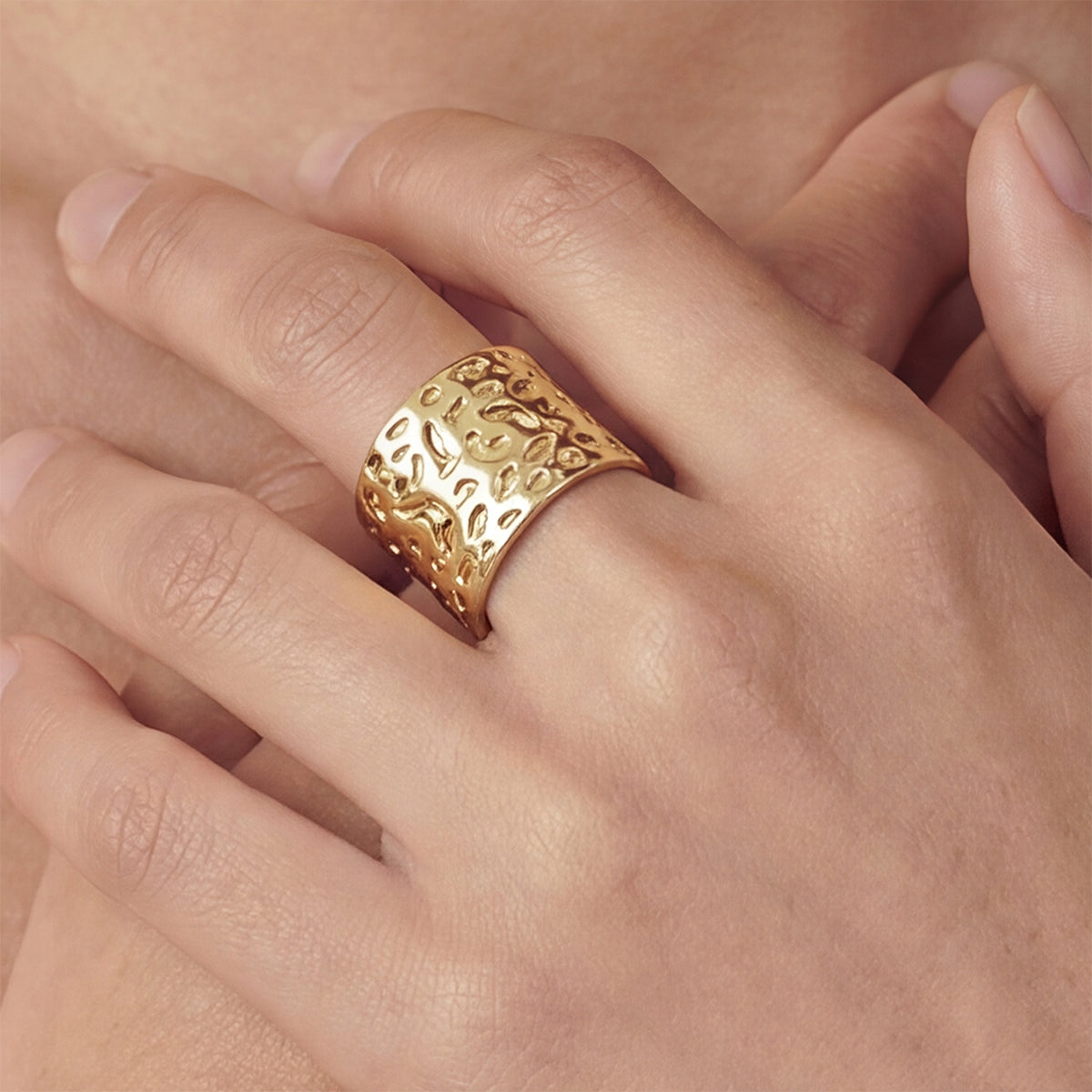 Atlas Ring