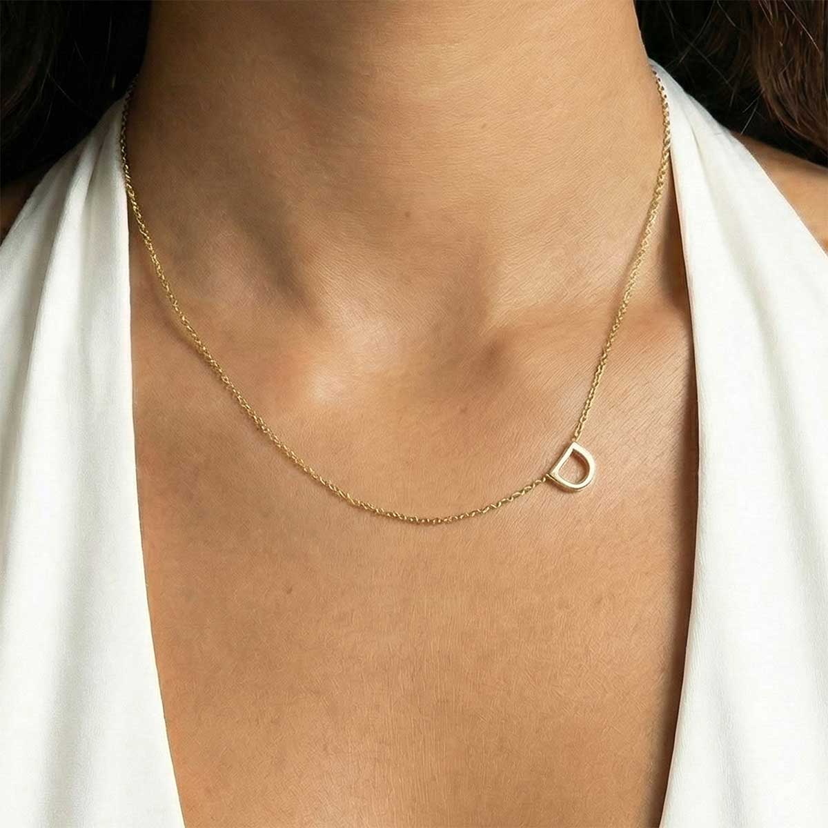 Alia Monogram Necklace