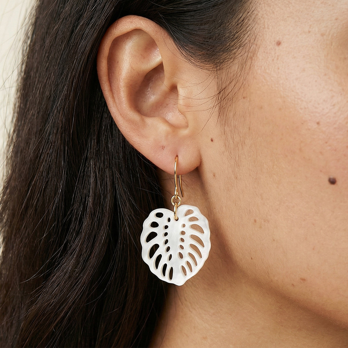 Monstera Mother of Pearl Earrings, Gold