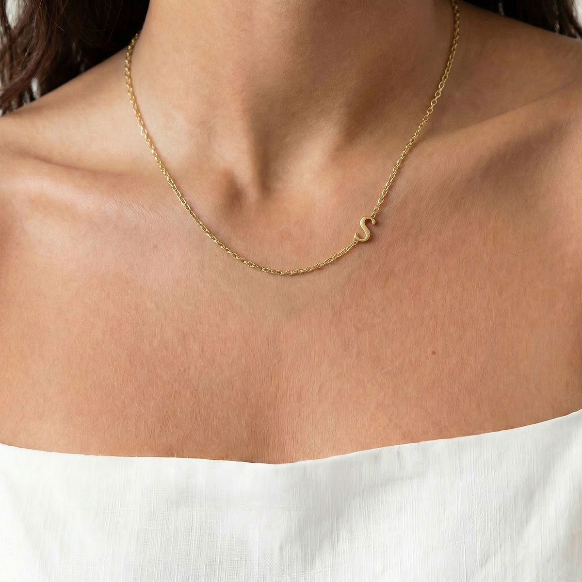 Alia Monogram Necklace