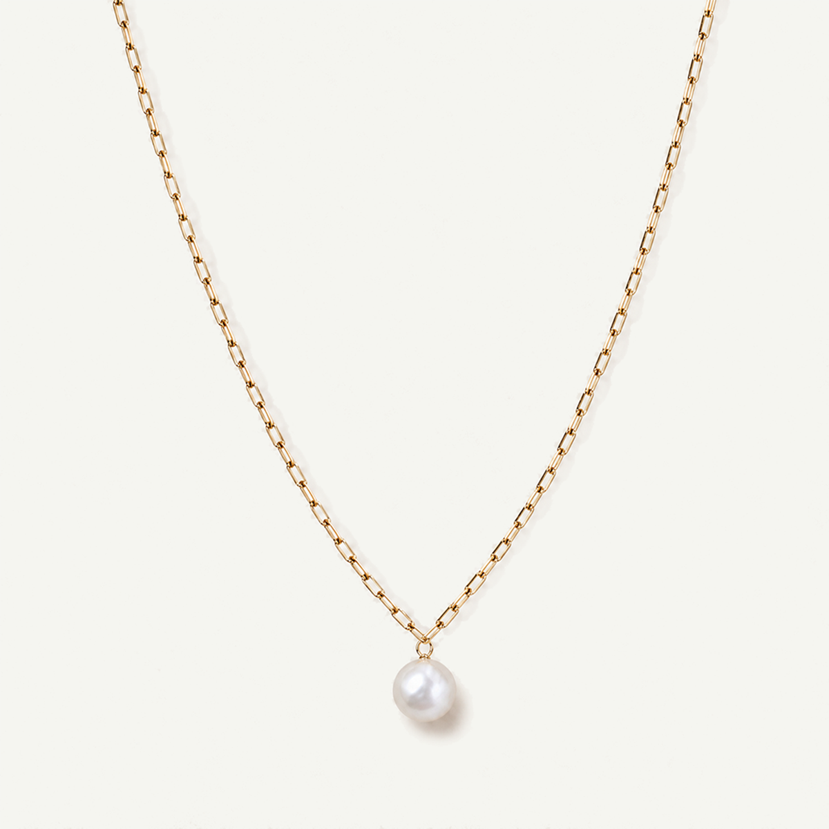 Erin White Pearl Necklace
