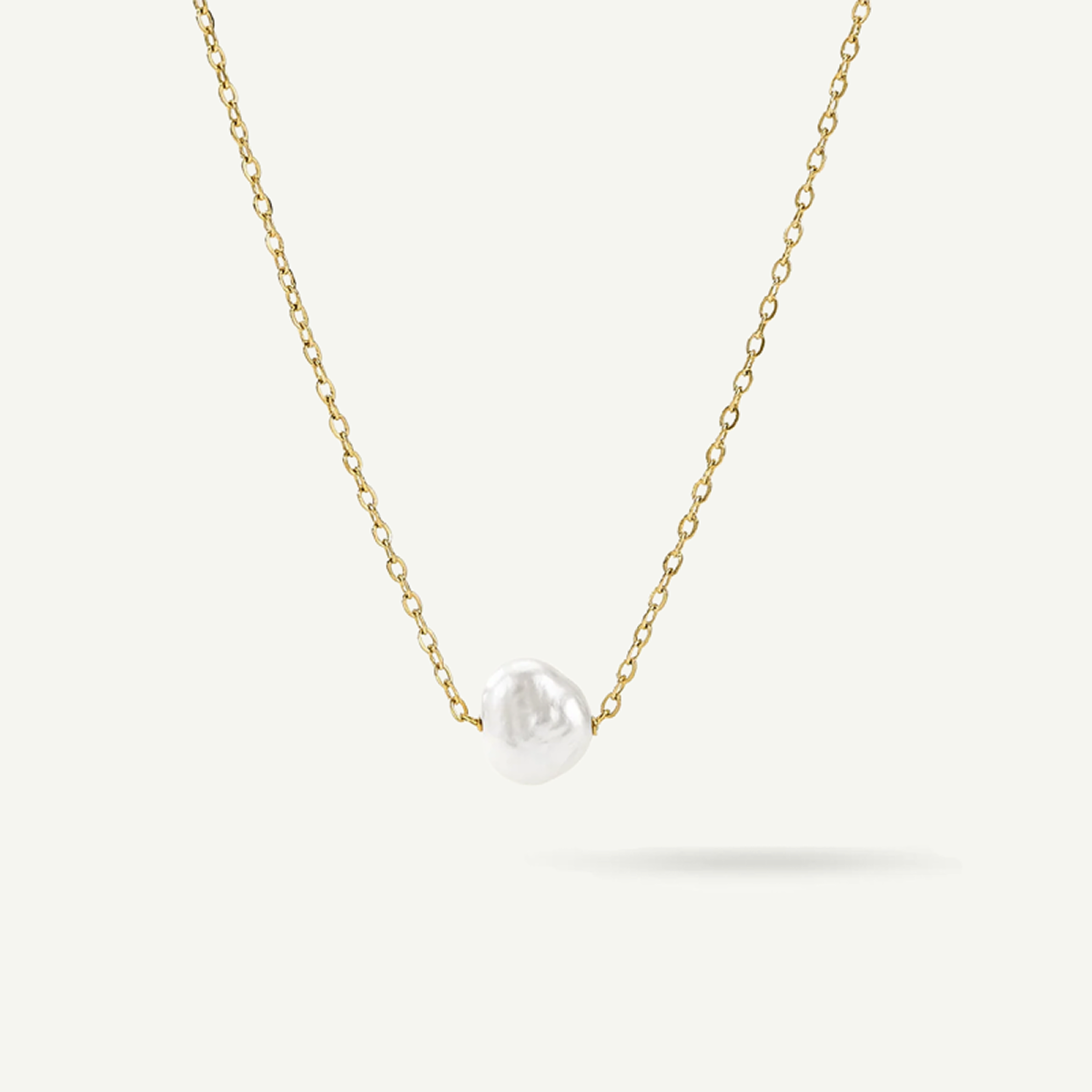 White Pearl Necklace, Gold