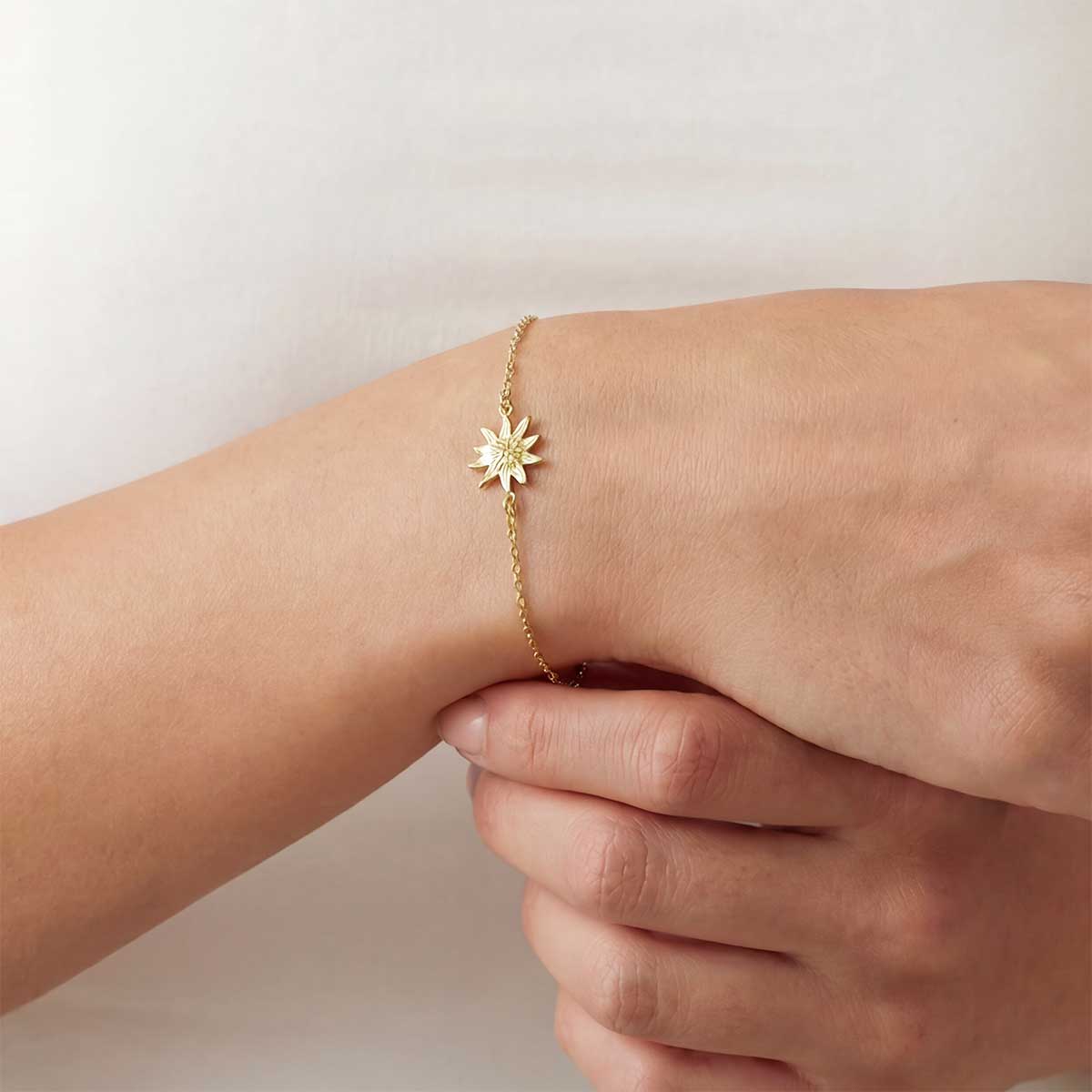 Lilikoi Bracelet, Gold