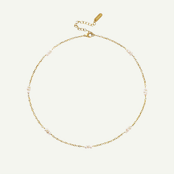 Lilia White Pearl Necklace