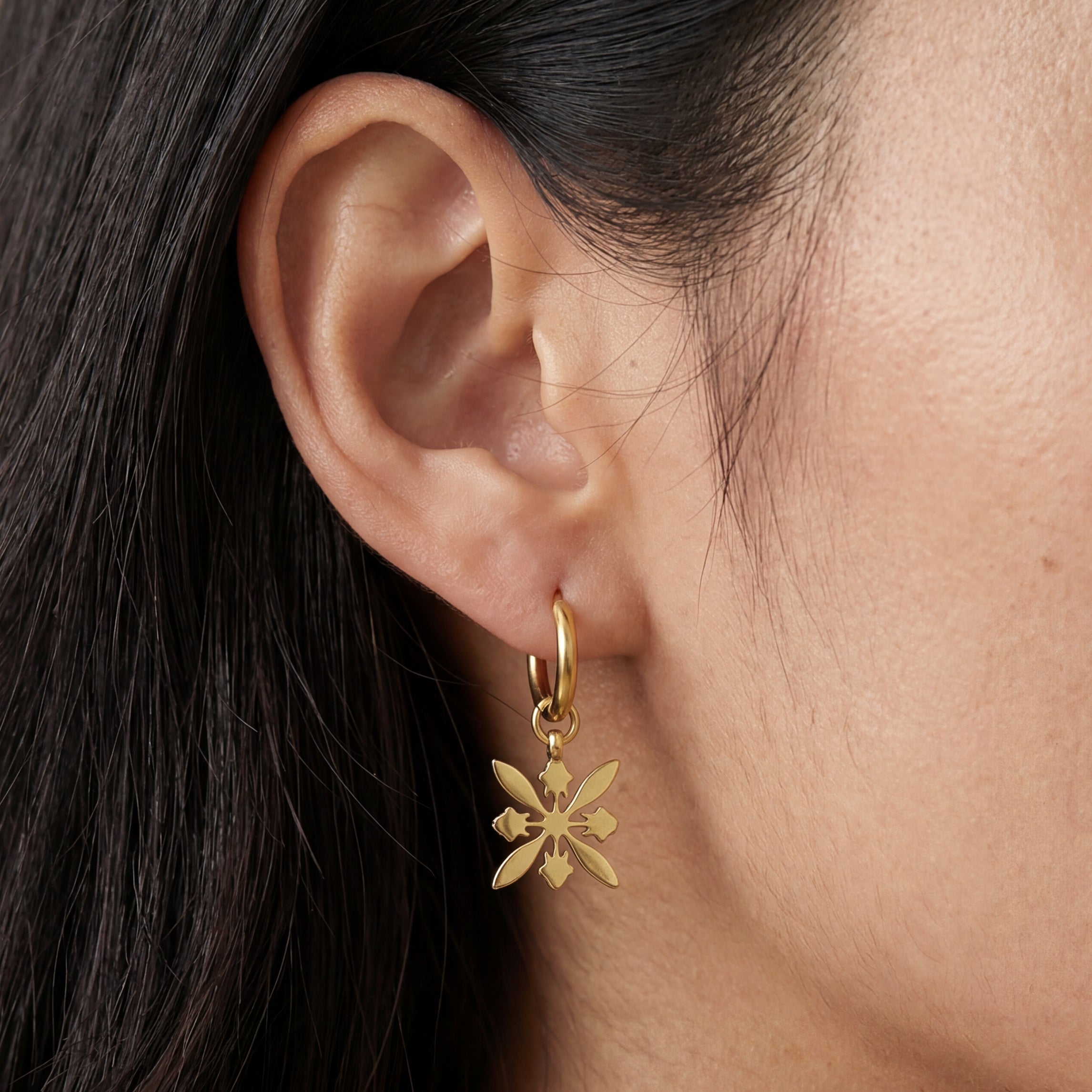 Protea Quilt Mini Hoops, Gold