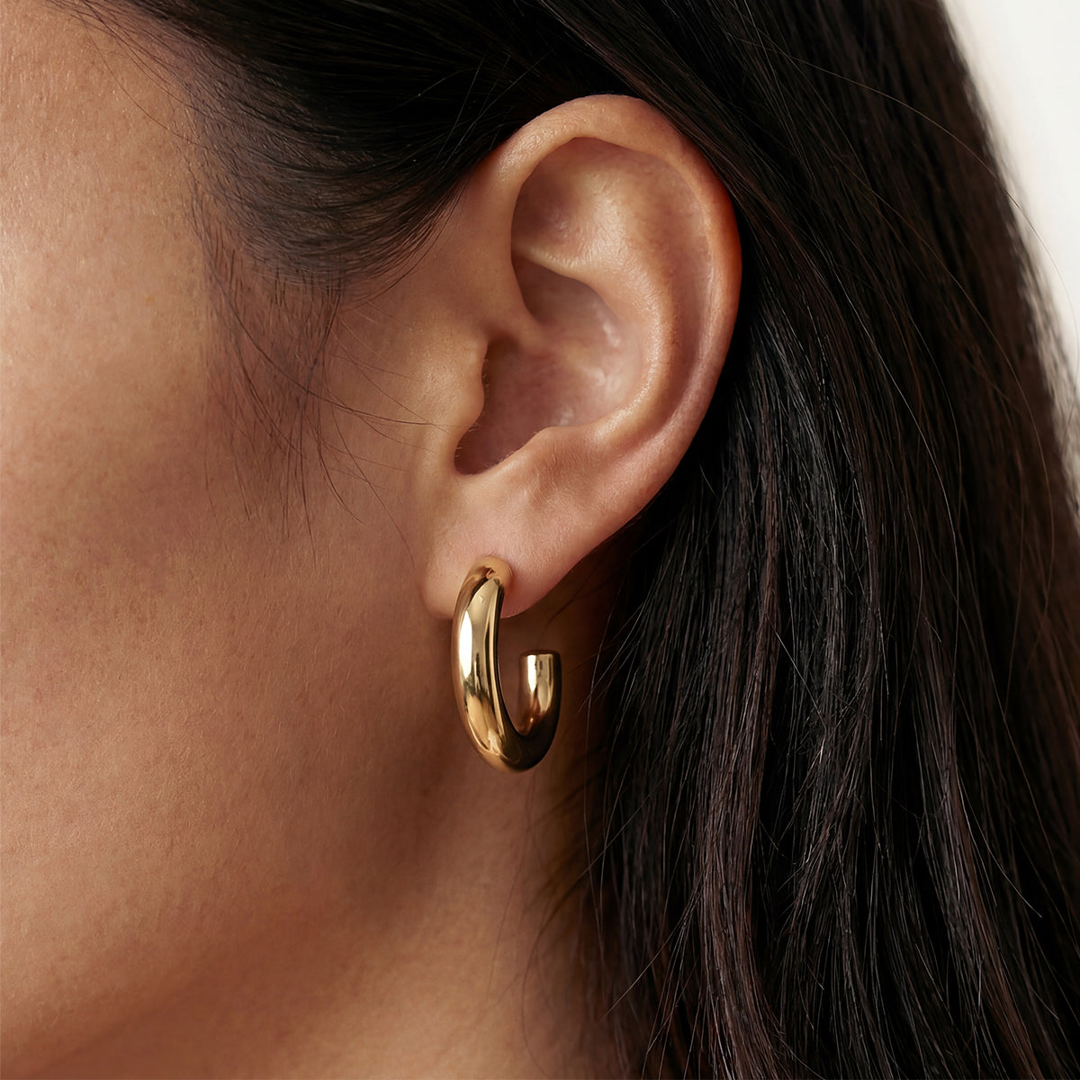 Everyday Medium Hoops, Gold