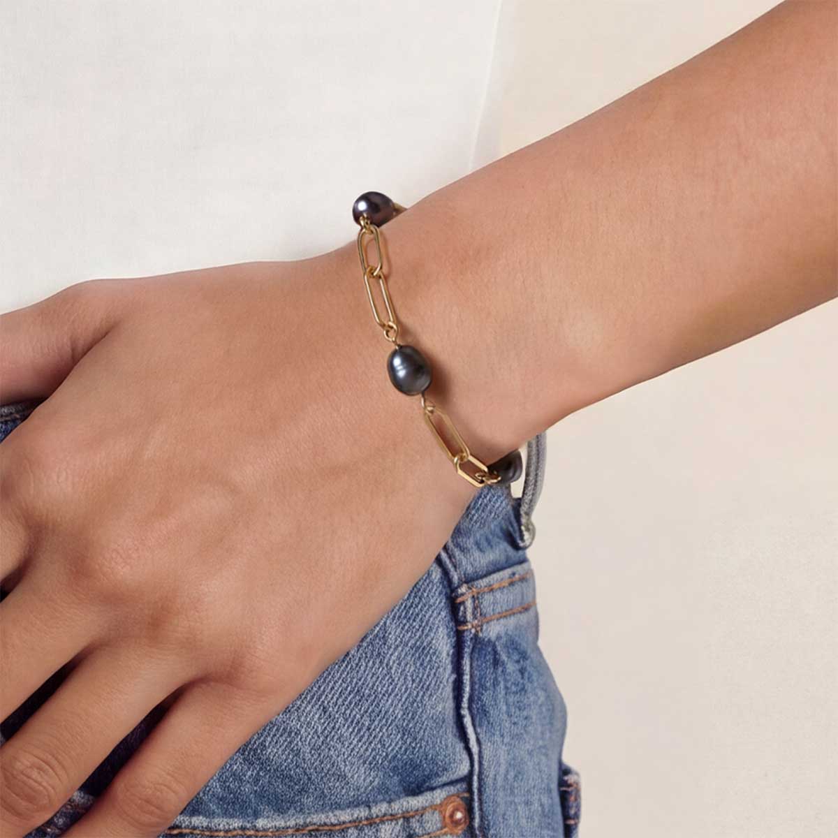 4 Dark Pearl and Paperclip Chain Bracelet, Gold