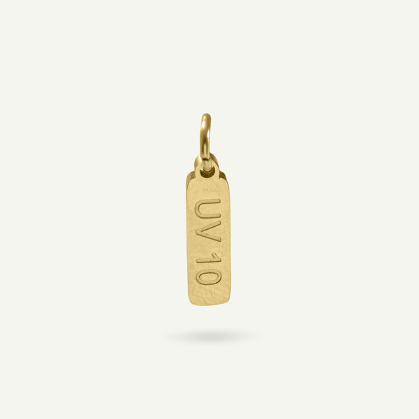 UV 10 Charm