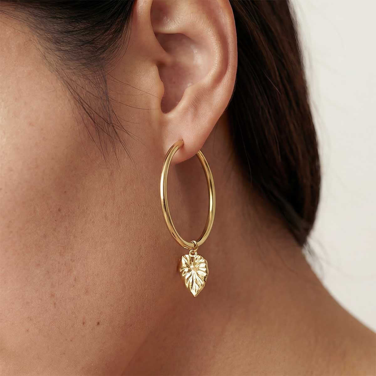 Kalo Mini Charm Large Hoops, Gold