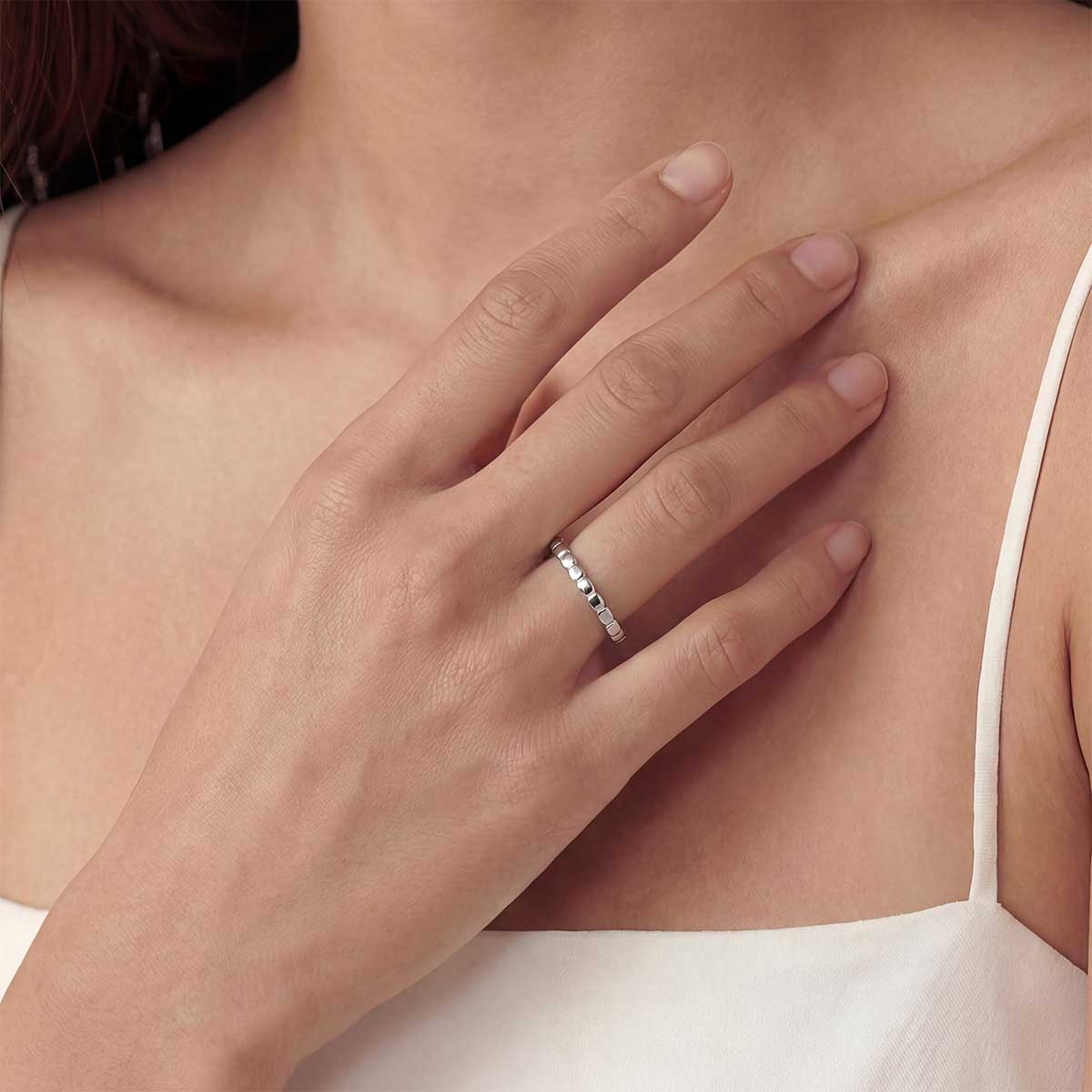 Circle Repeating Ring