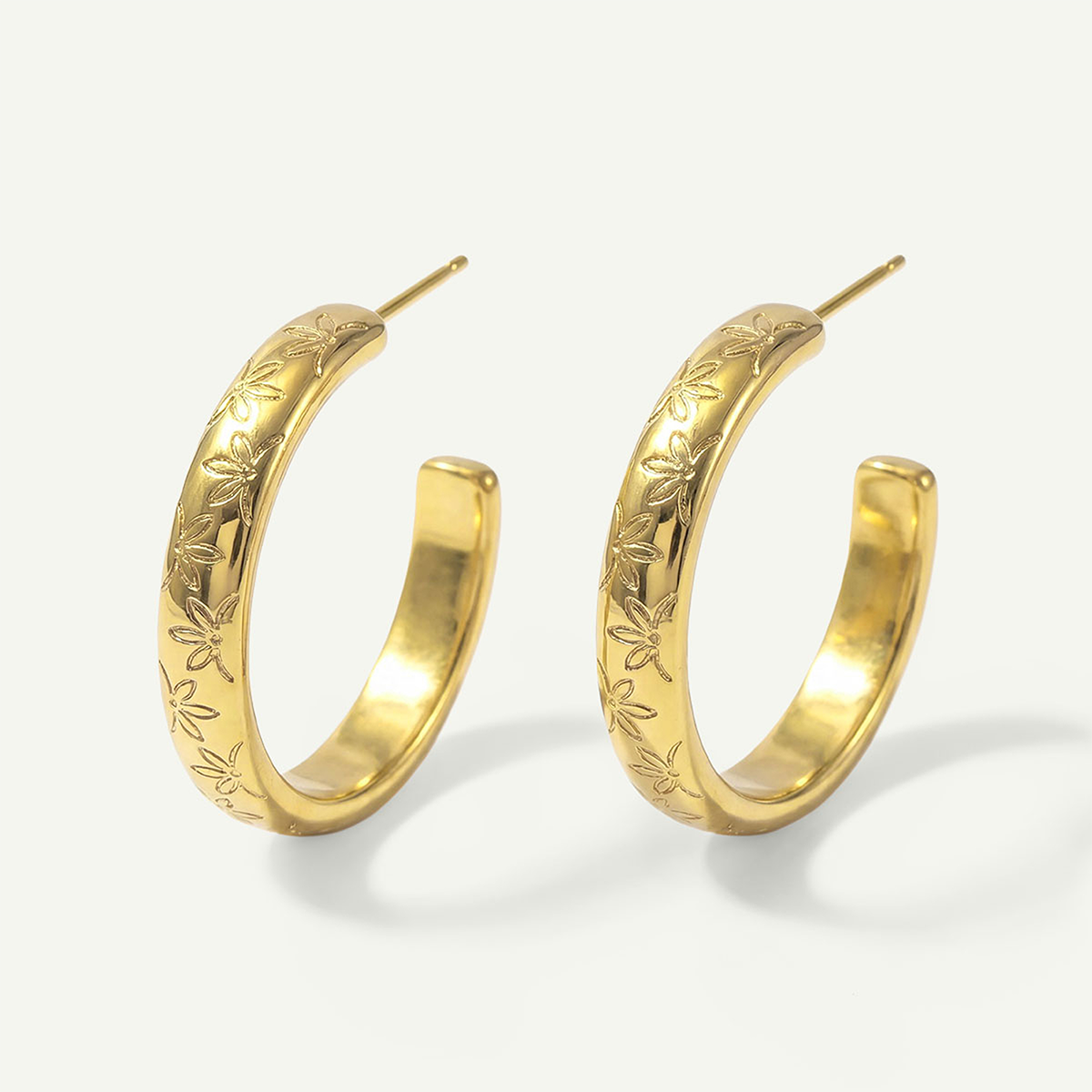 Tiare Stamped Large Hoops, Gold