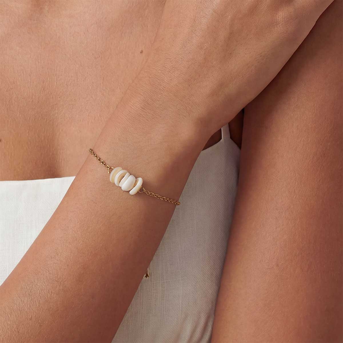 5 Puka Shell Chain Bracelet, Gold