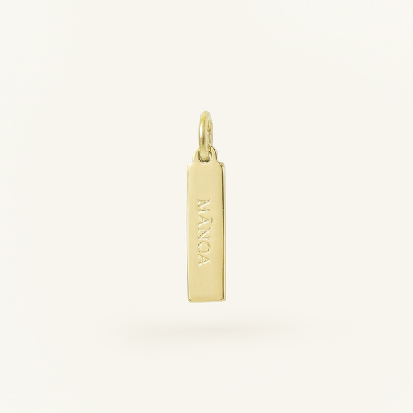 Mānoa Rectangle Charm Gold