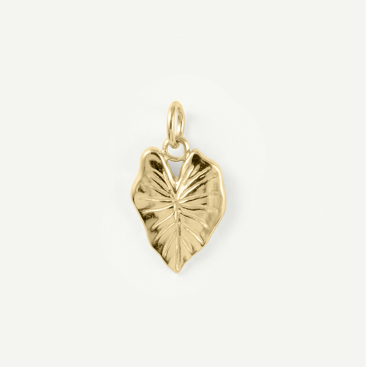 Kalo Charm, Gold