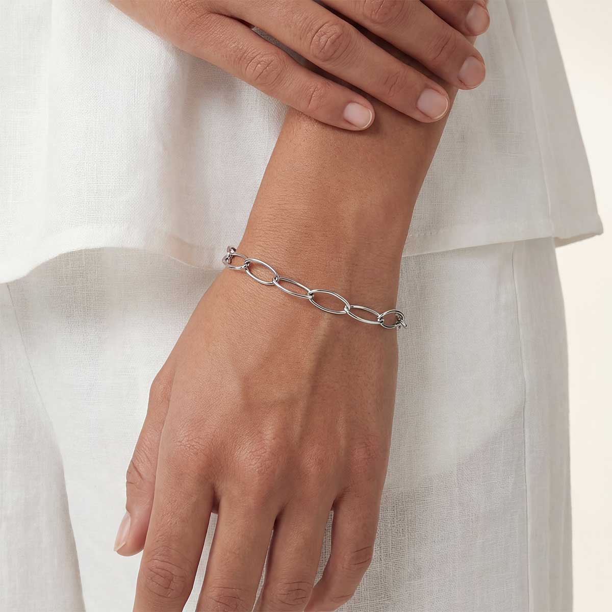 Lila Chain Bracelet