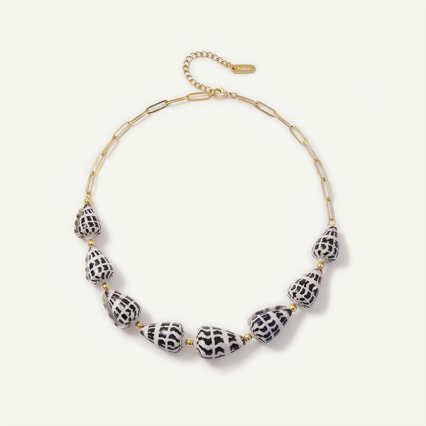 Anuhea Hebrew Shell Choker, Gold