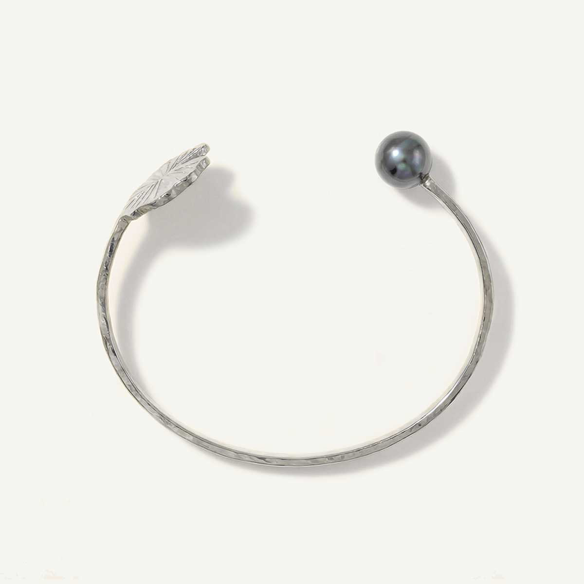 Kalo and Pearl Cuff