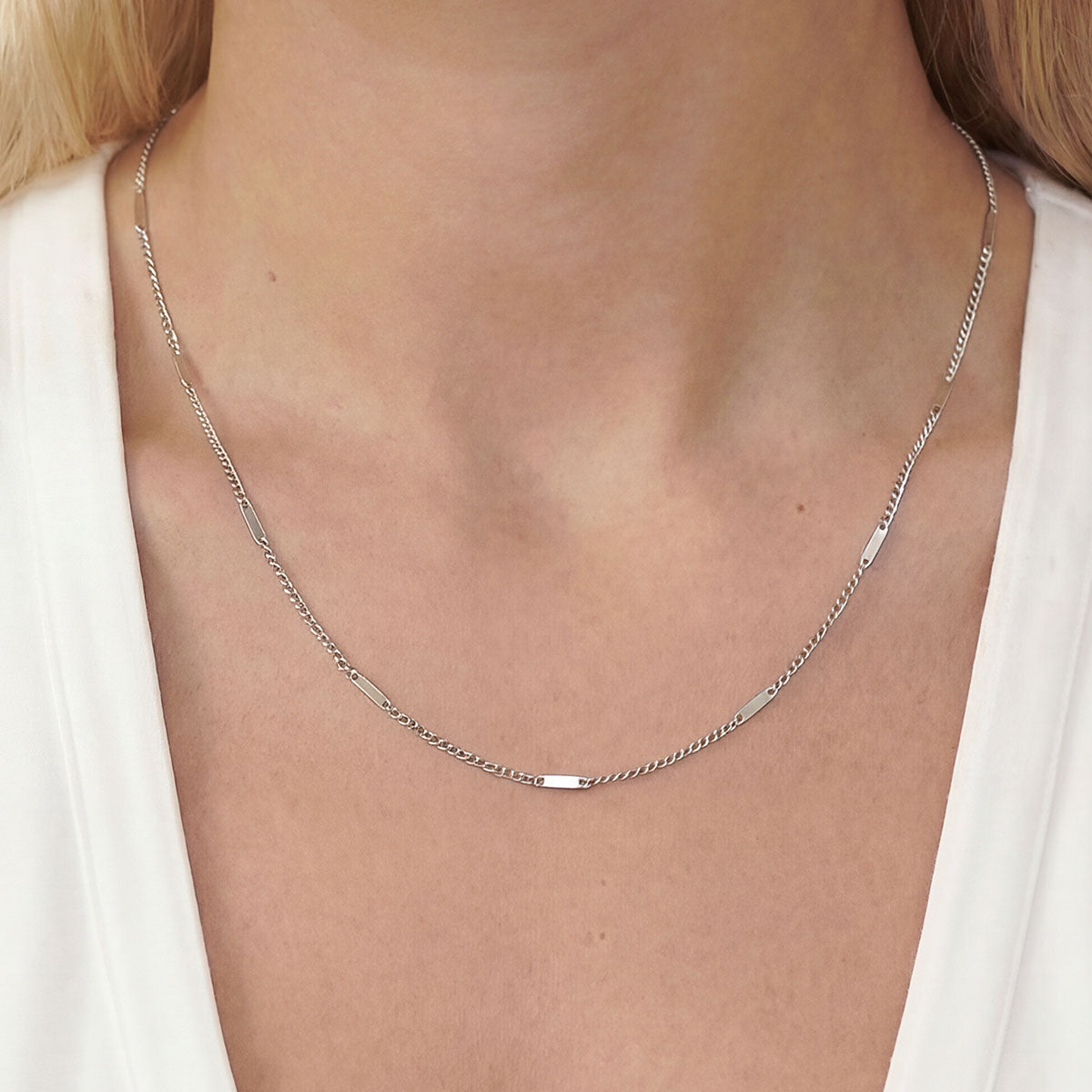 Dani Chain Necklace