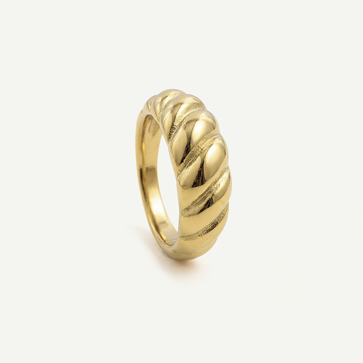 Thick Bubble Twisted Ring