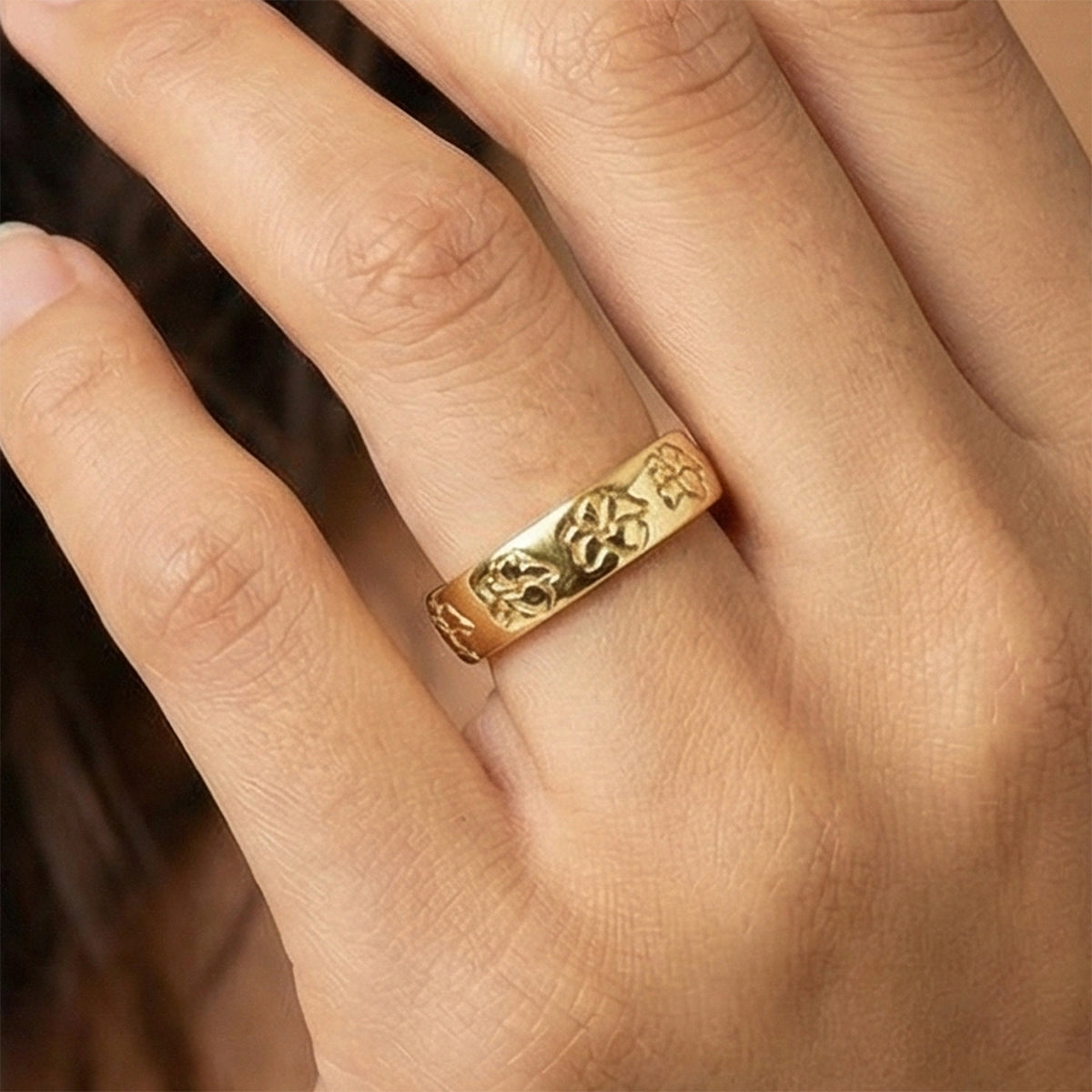 Puakenikeni Imprint Closed Ring