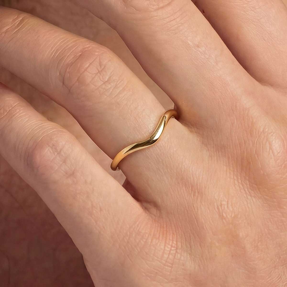 Wavey Ring