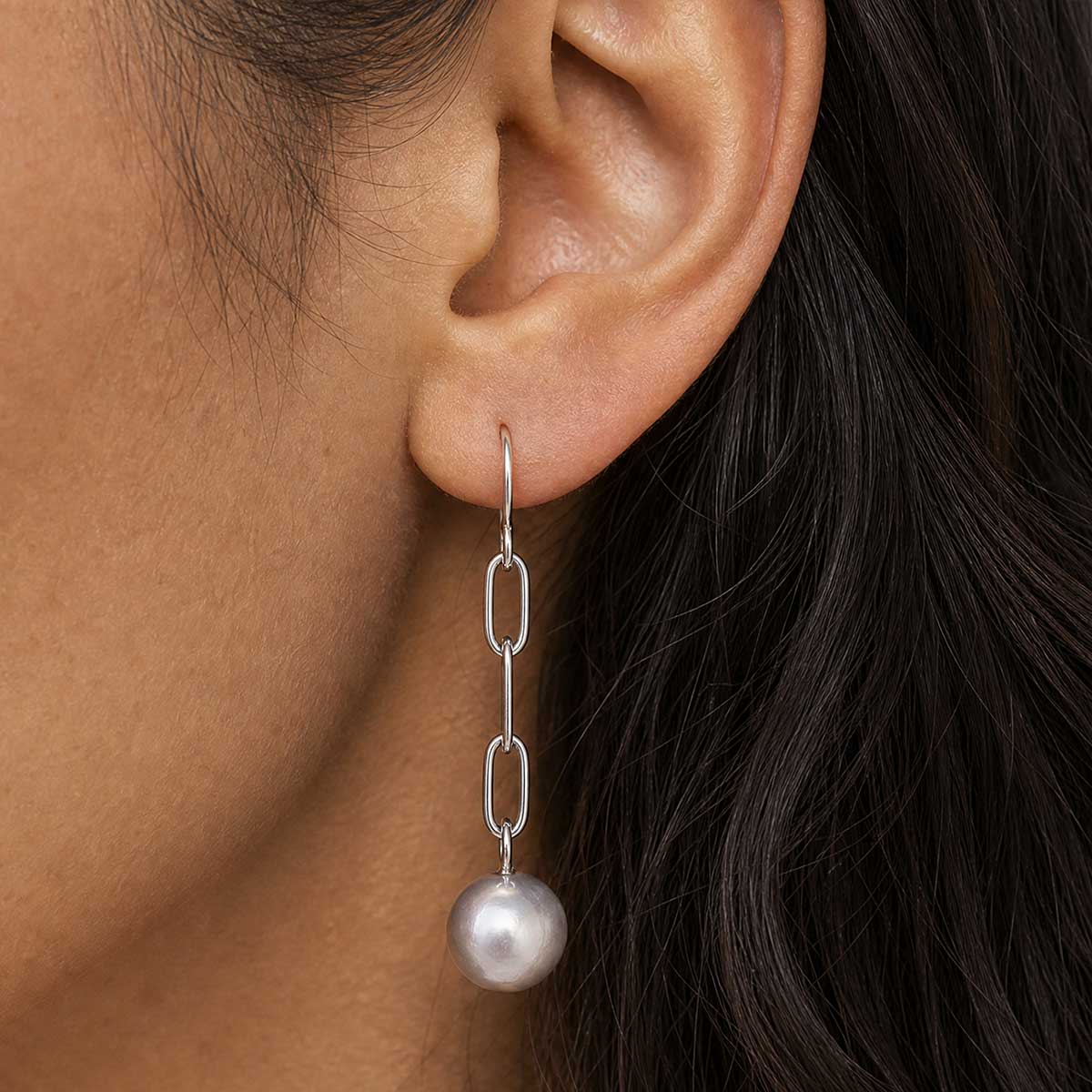 Nara Grey Pearl Earrings