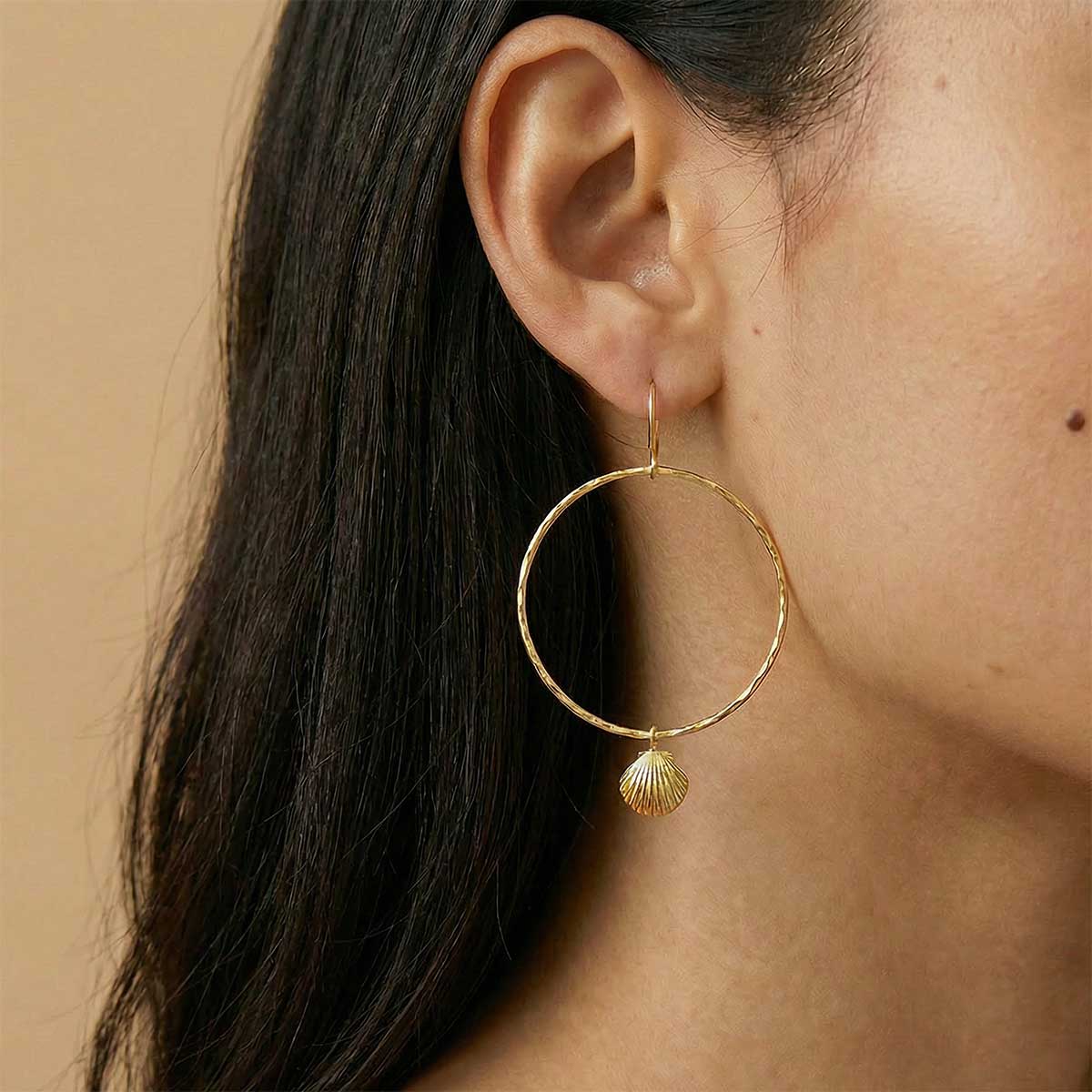 Golden Shell Large Hoops, Gold